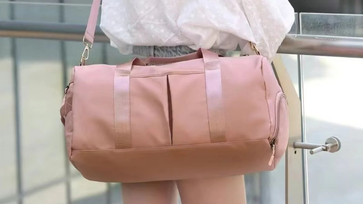 Bolsa de Viagem Blogueiro de Tendências – Mesmo Estilo Academia, Mala Impermeável Grande e Espaçosa - Imagem 3