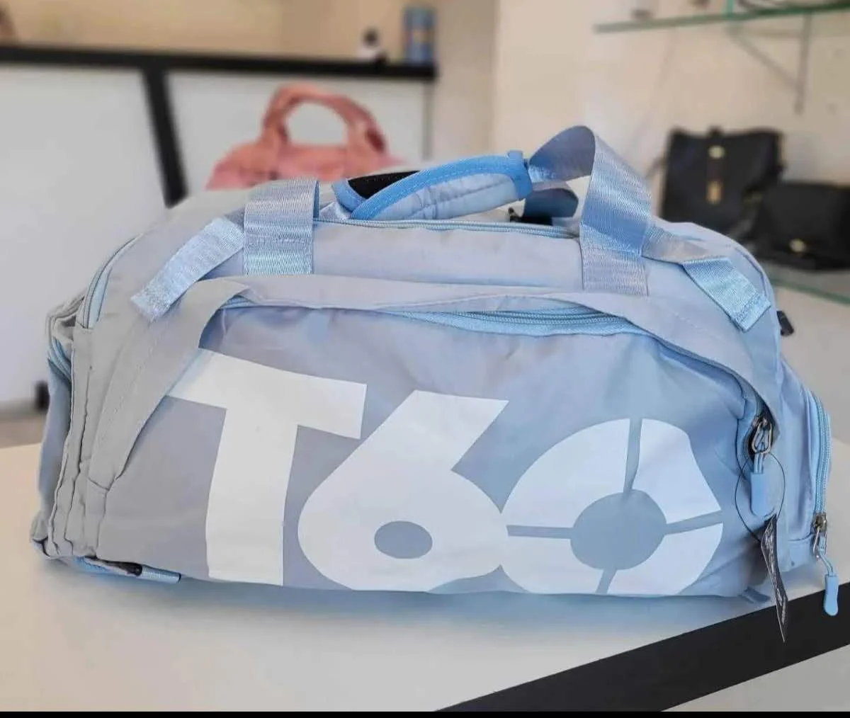 Bolsa 3 em 1 Feminina – Mala, Mochila e Transversal para Academia e Viagem - Imagem 9
