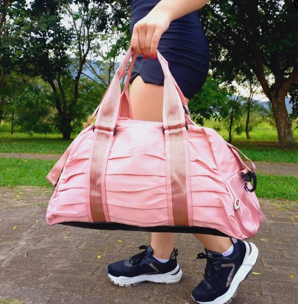 Bolsa Esportiva e de Viagem com Divisão Interna - Imagem 10