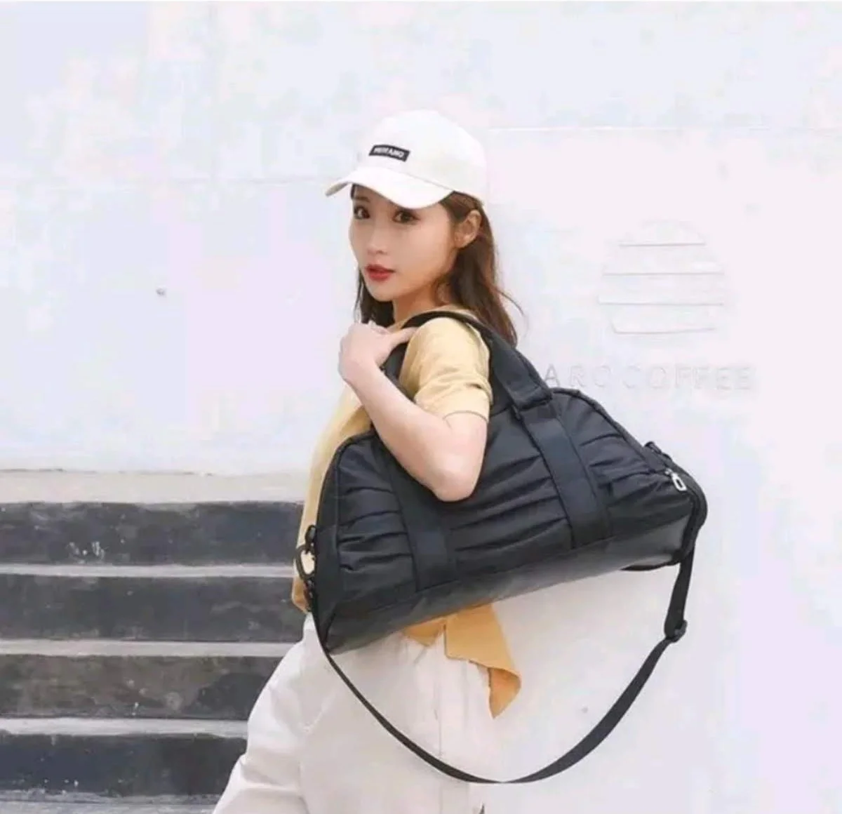 Bolsa Esportiva e de Viagem com Divisão Interna - Imagem 3
