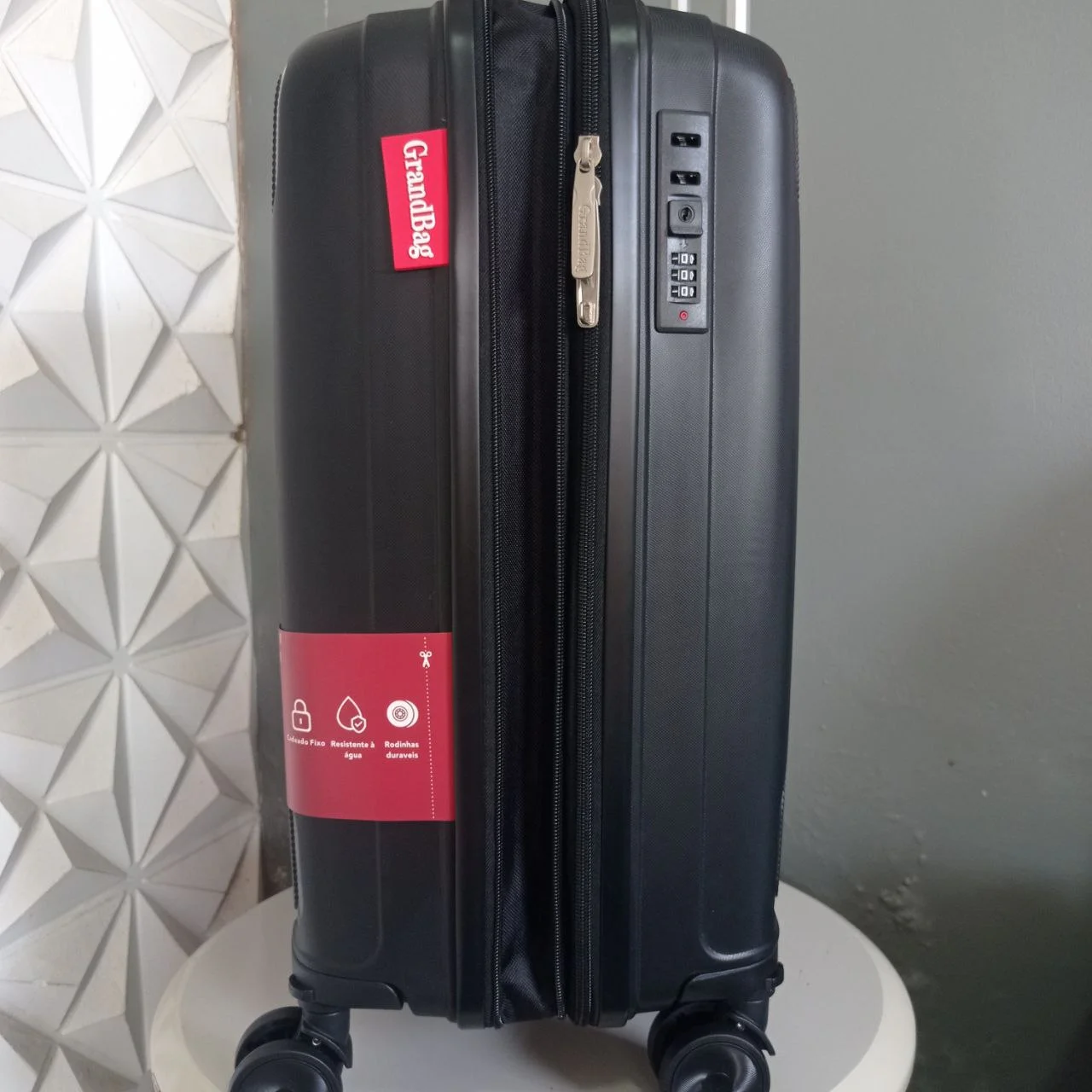 resistente disponível na Loja Mala Teresina.